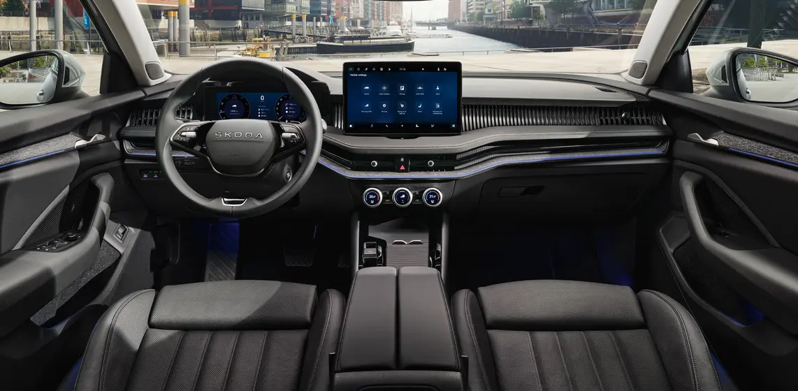 Interior 01