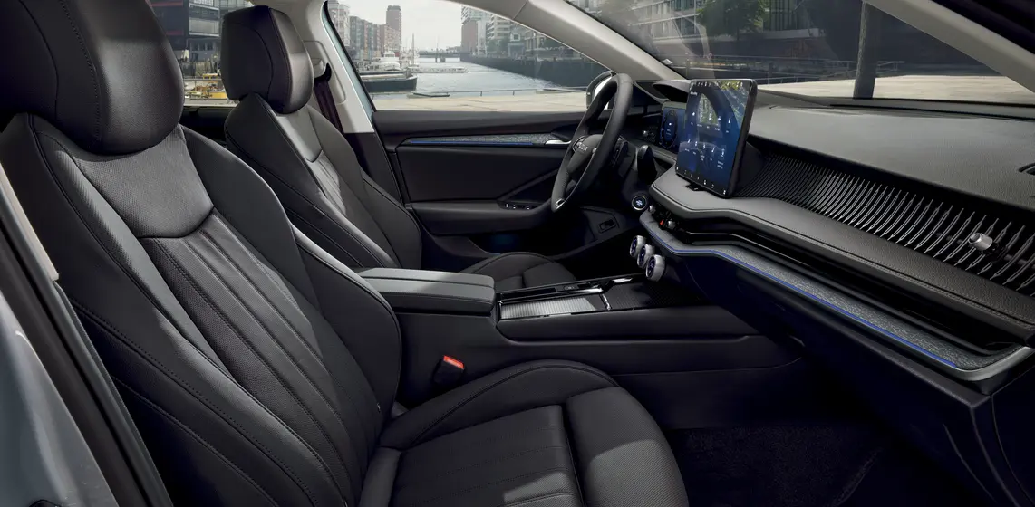 Interior 02