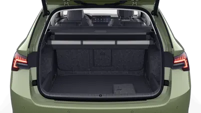 Octavia Combi 130 let Premium