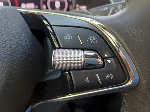 Škoda Superb L&K
