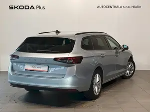 Škoda Superb Selection