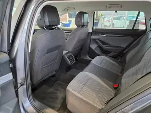 Škoda Superb Selection