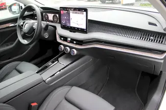 Škoda Superb L&K