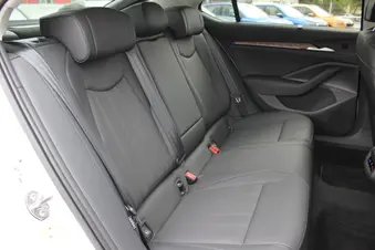Škoda Superb L&K