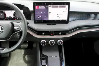 Škoda Superb L&K