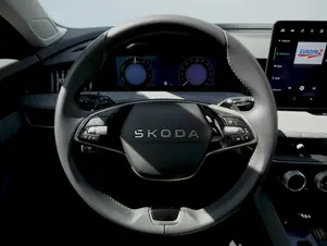 Škoda Superb Selection