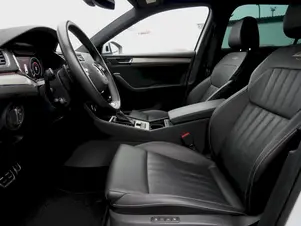 Škoda Superb L&K