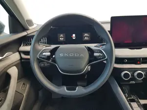 Škoda Superb Selection