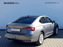 Octavia Top Selection