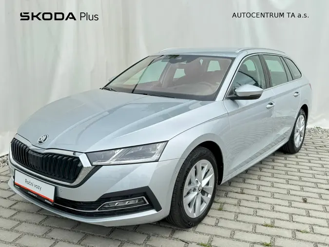 Octavia Style Plus