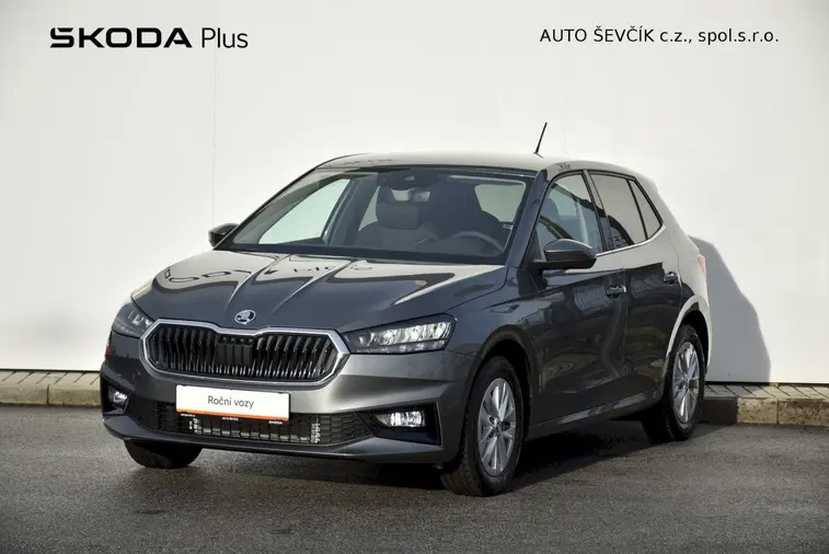 Fabia Top Selection