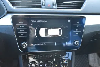 Škoda Superb 