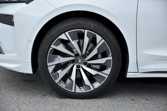 Škoda Enyaq L&K 85X