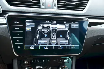 Škoda Superb 