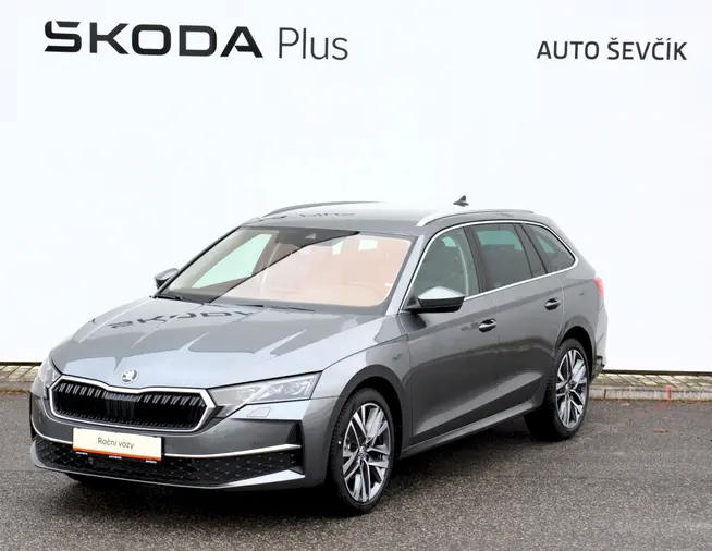 Octavia Top Selection