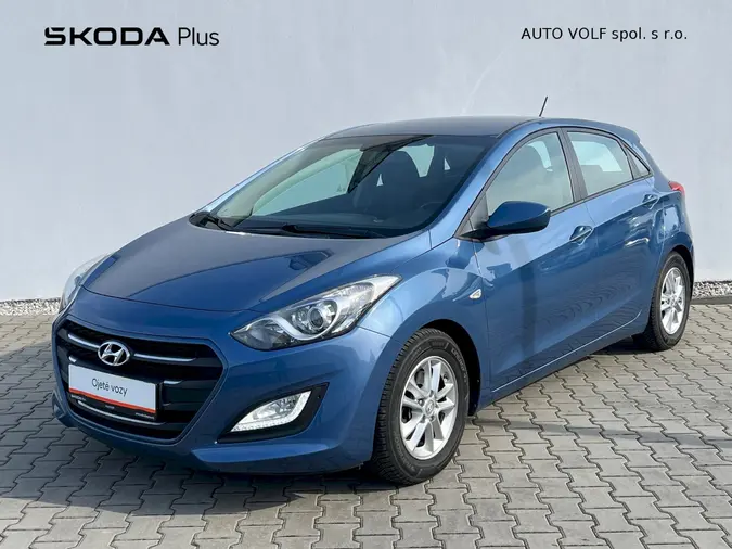 i30