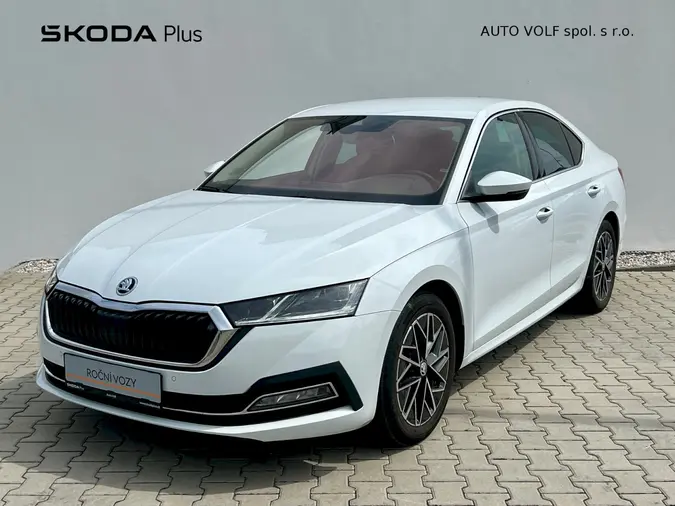 Octavia Style Plus