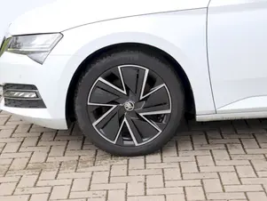 Škoda Superb Style