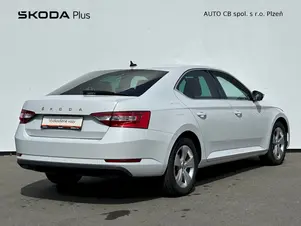 Škoda Superb Style
