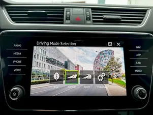 Škoda Superb Style Plus