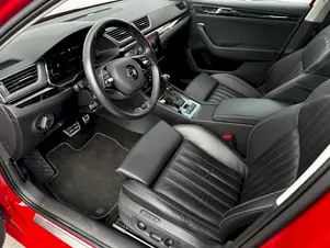 Škoda Superb L&K
