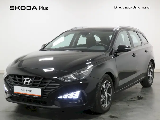 i30