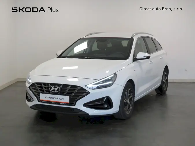 i30