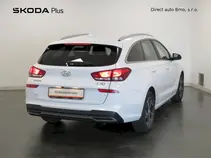 i30