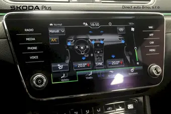 Škoda Superb 