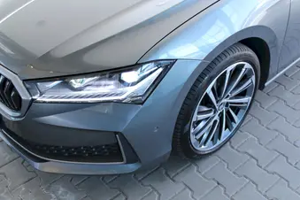 Škoda Superb L&K