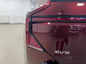 KIA EV5 