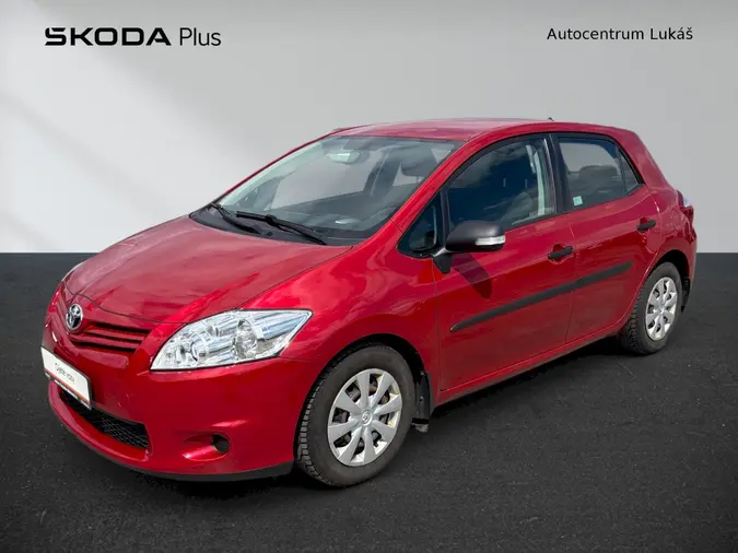 Auris 