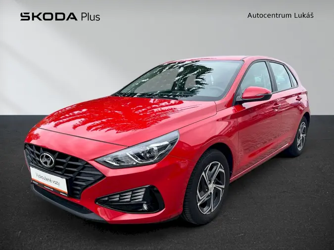 i30