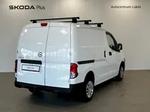 NV200