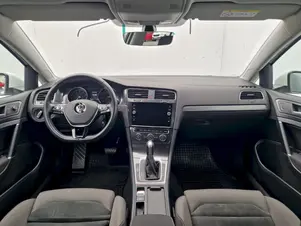Volkswagen Golf Maraton Edition