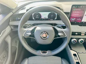 Škoda Superb Selection