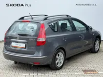 i30