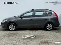 i30