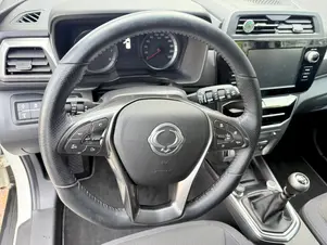 Ssang Yong Tivoli 
