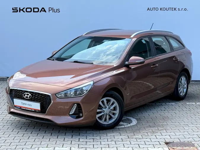 i30
