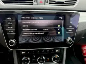 Škoda Superb Ambition