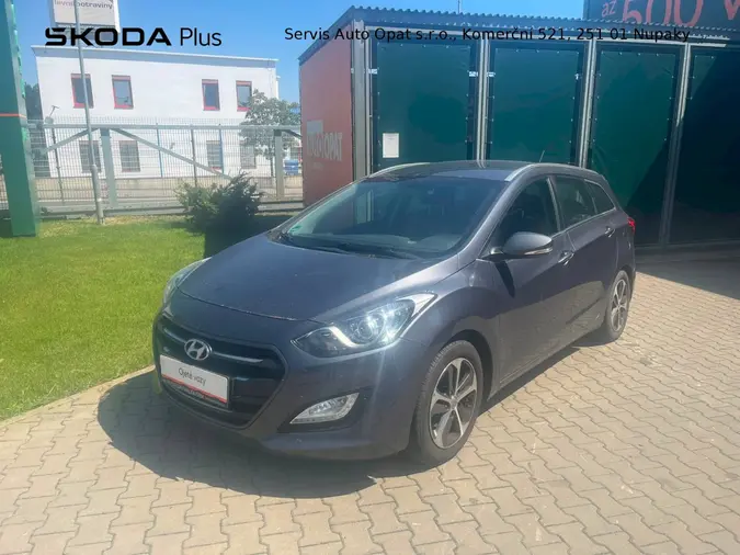 i30