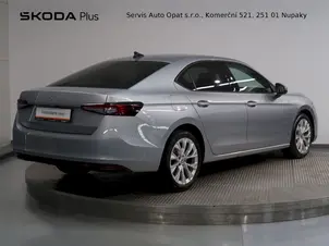 Škoda Superb Selection