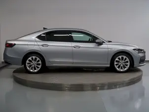Škoda Superb Selection