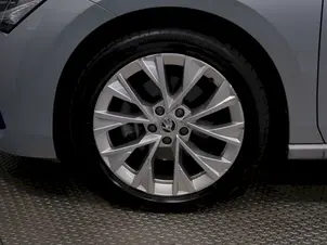 Škoda Superb Selection