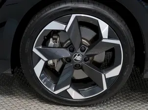 Škoda Superb SportLine