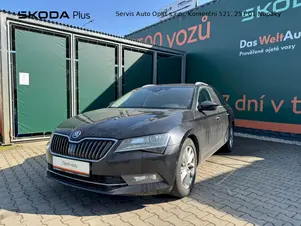 Škoda Superb 