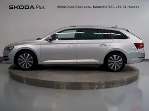 Škoda Superb Style