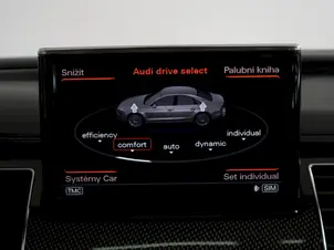 Audi S8