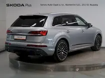 Q7